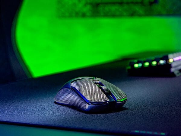 Razer Viper V2 Pro - Image 11