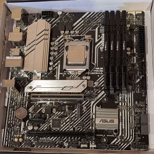 Rabljeno CPU MB in RAM combo z intel 11400 32GB RAM in B560m Maticno Plosco