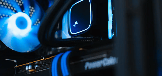 Cougar Duoface ohišje